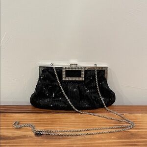 Y2K Vintage La Regale Black Sequin Clutch with Silver Chain
